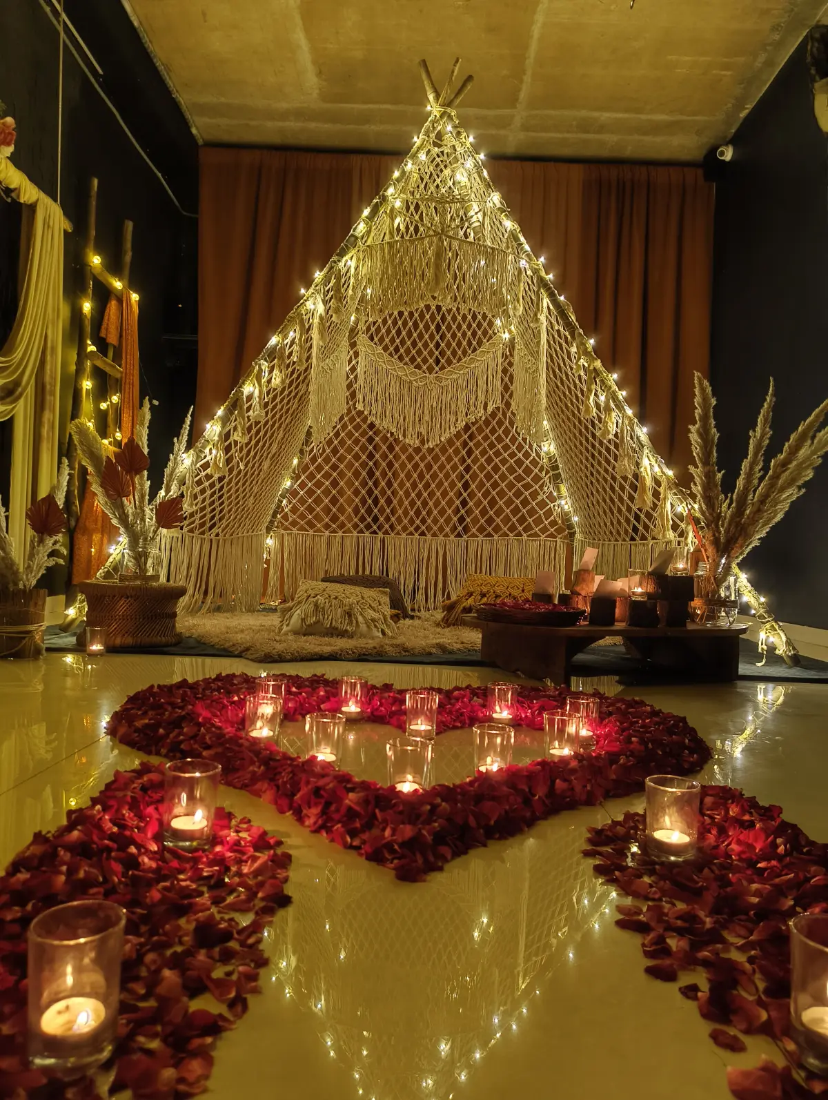 BoHo Chic (Indoor)