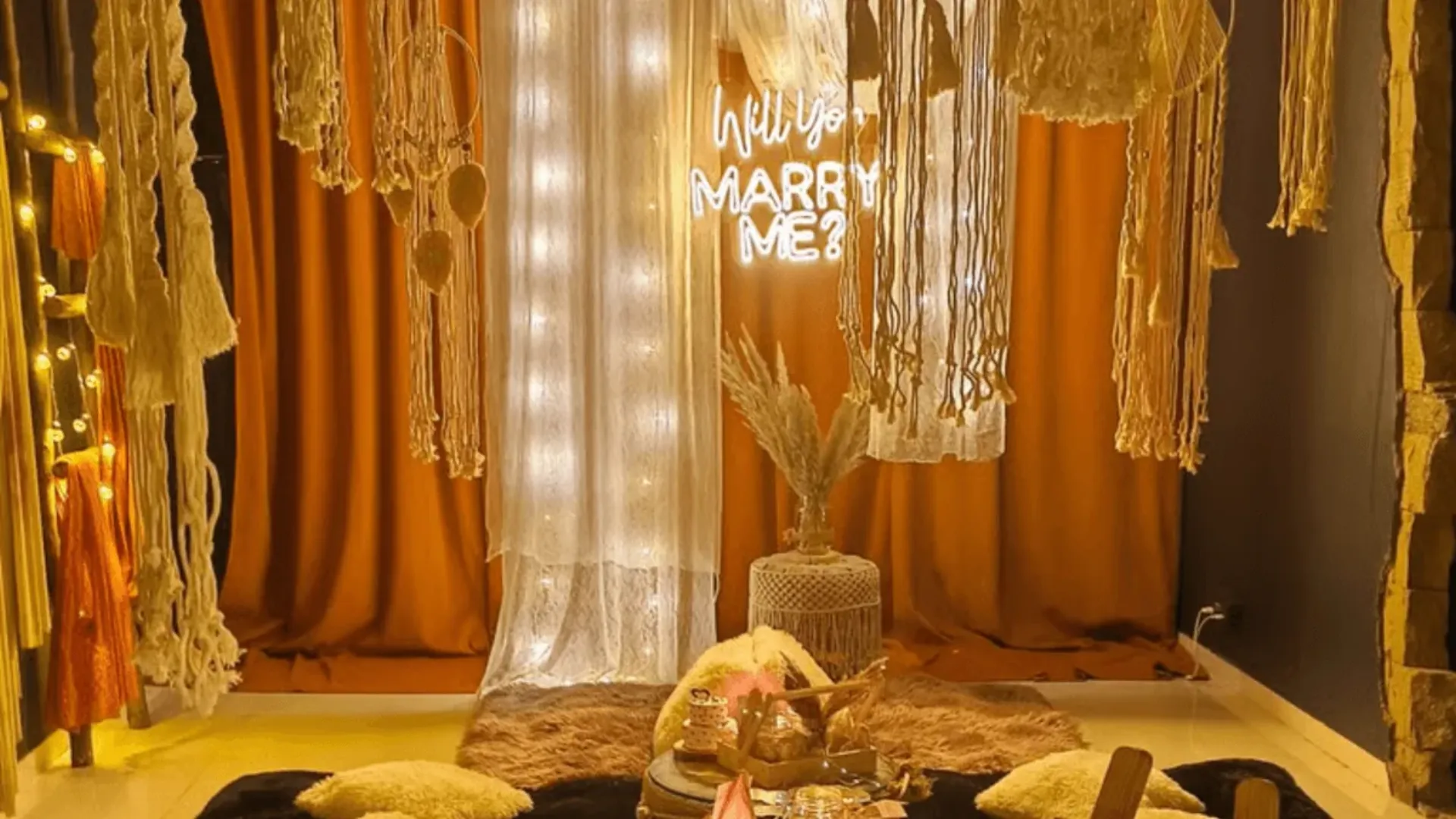 Romantic Celebration Setup with Fairy Lights Surat